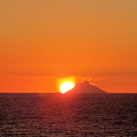 פאלרנה Vista Al Tramonto B&B מראה חיצוני תמונה